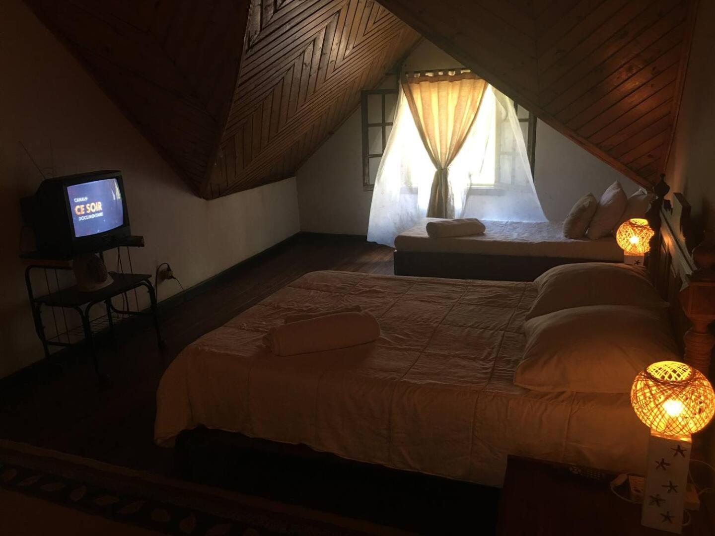 Le Fumoir Guest House Chambre Double Antananarivo Exterior foto